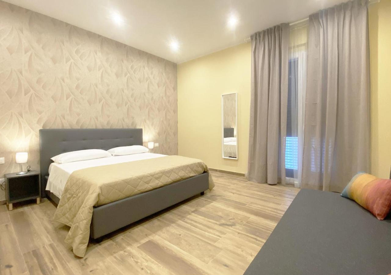 Sami B&B And Holidays Home Таранто Экстерьер фото