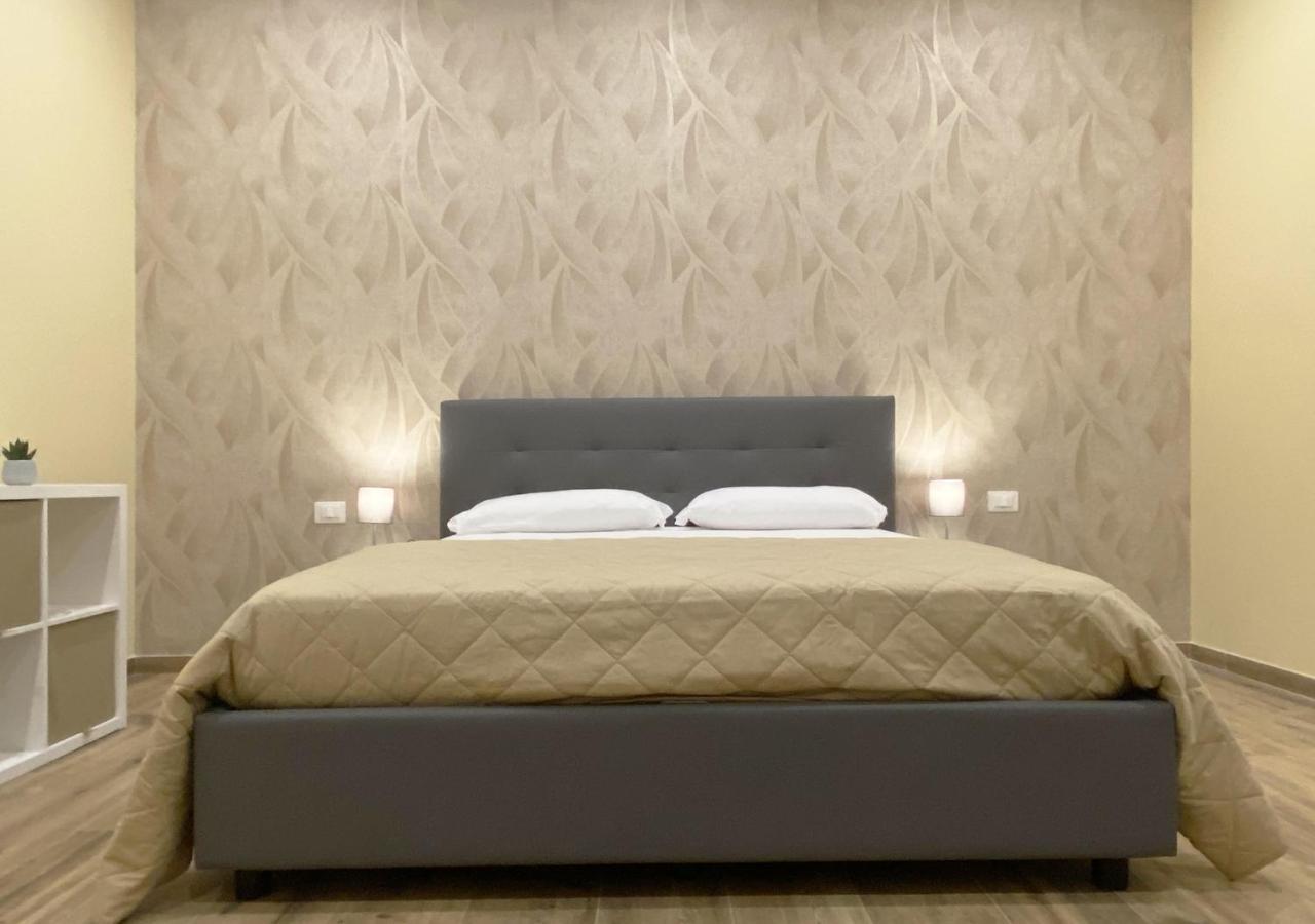 Sami B&B And Holidays Home Таранто Экстерьер фото