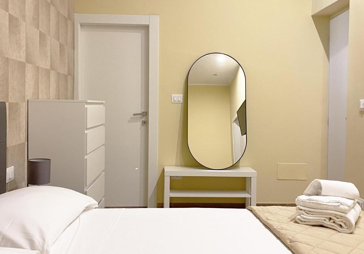 Sami B&B And Holidays Home Таранто Экстерьер фото