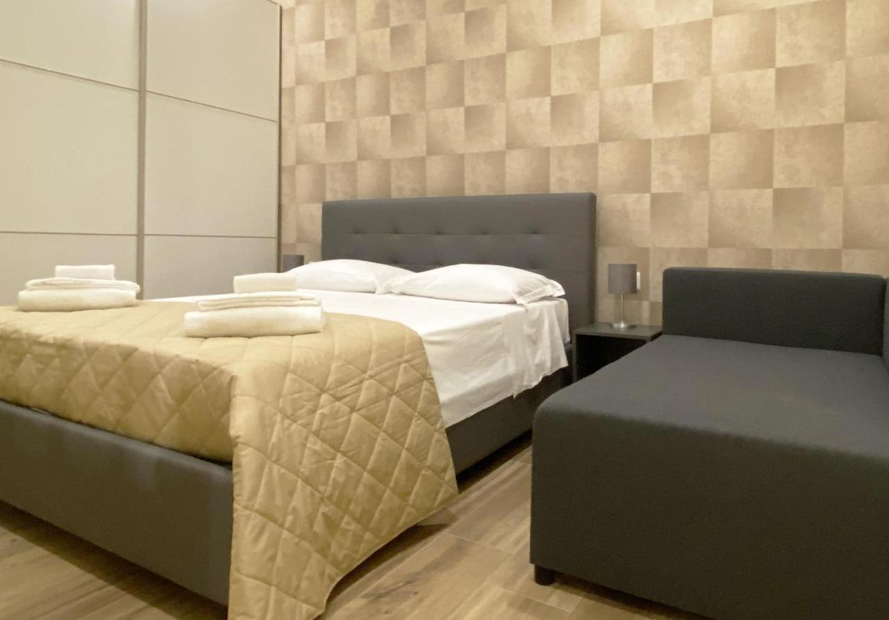 Sami B&B And Holidays Home Таранто Экстерьер фото